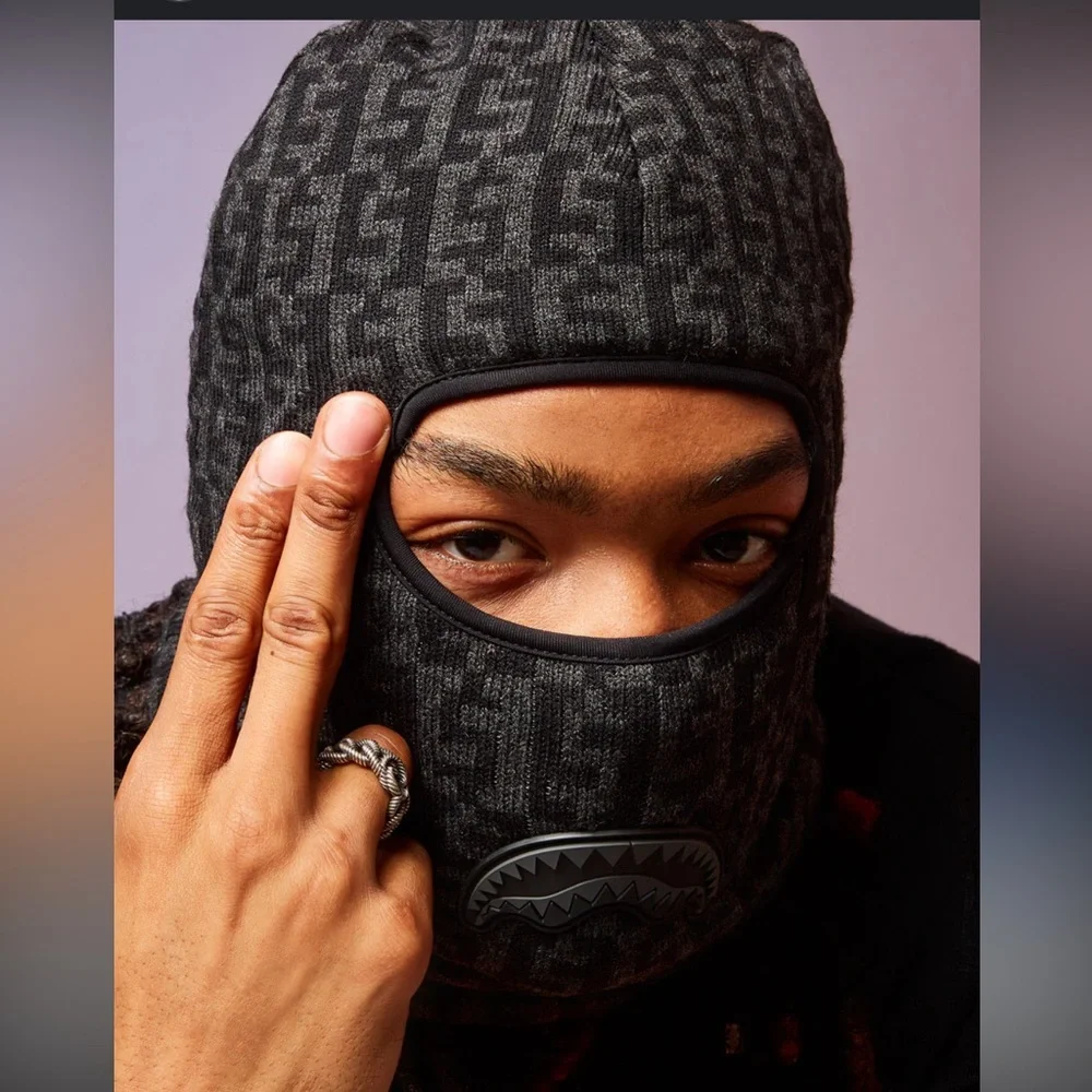 Sprayground money check cashing checks Ski Mask Limited edition‎ Used once NWOT